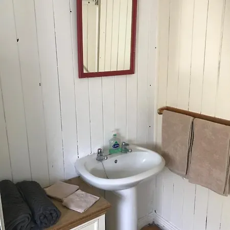 Apartment Mo's *